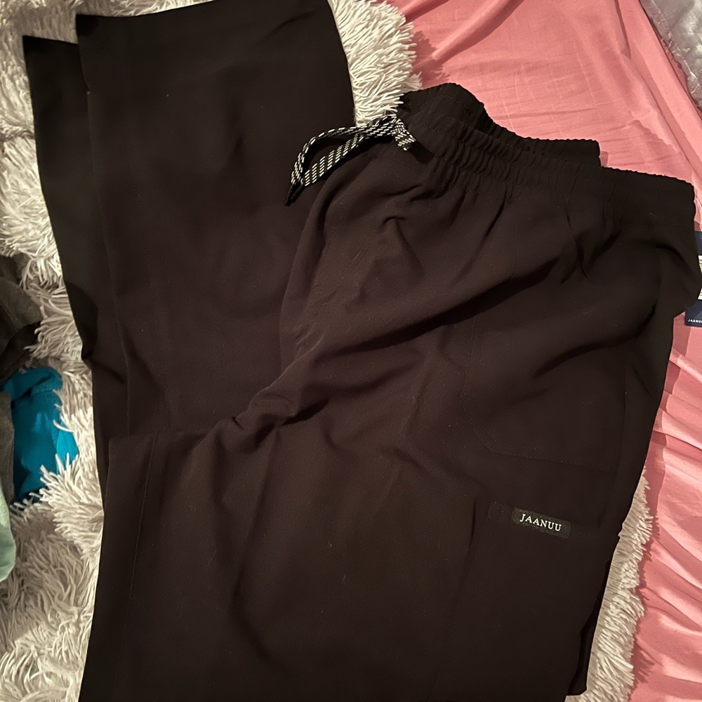 Sz 2 XL NWT JAANUU Scrub Pants